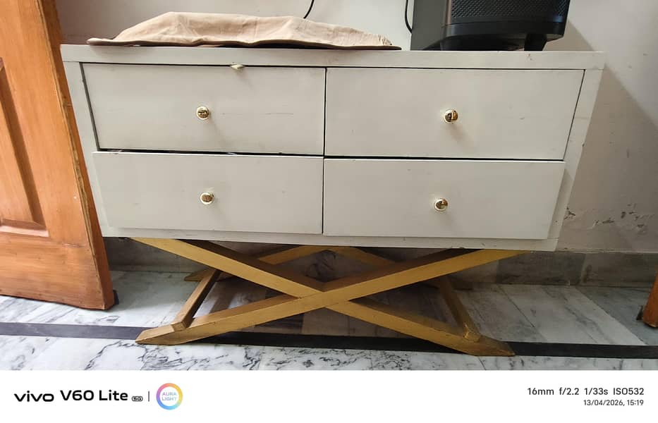 Bed with Dressing table 1