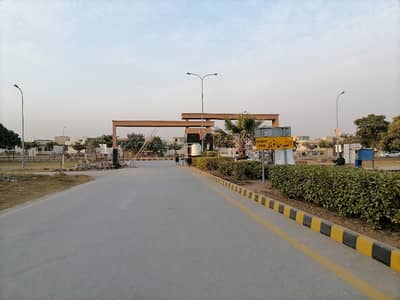 Residential Plot Of 2800 Square Feet Is Available For Sale