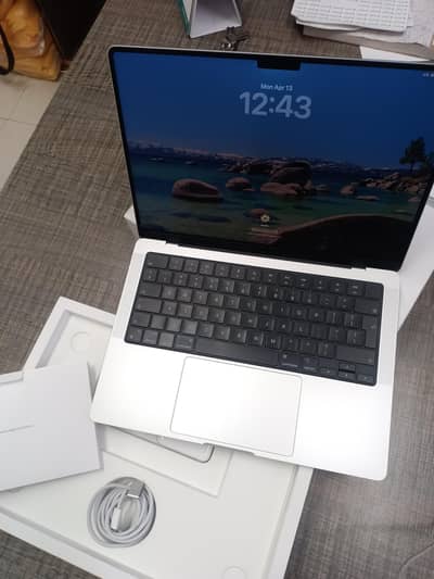 MACBOOK PRO M4 PRO 2024 14 INCH 24GB RAM 512GB 12 CPU 16 GPU BOX OPEN