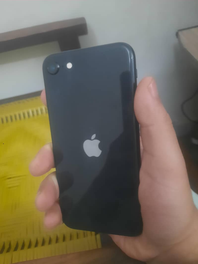 Iphone SE 0