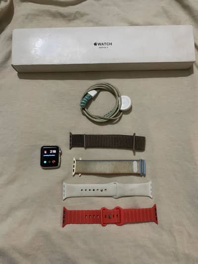 Apple Watch Series 3 - Complete Box with 4 Straps & Accessories