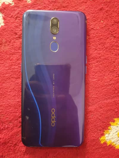 Exchange possible with any phone