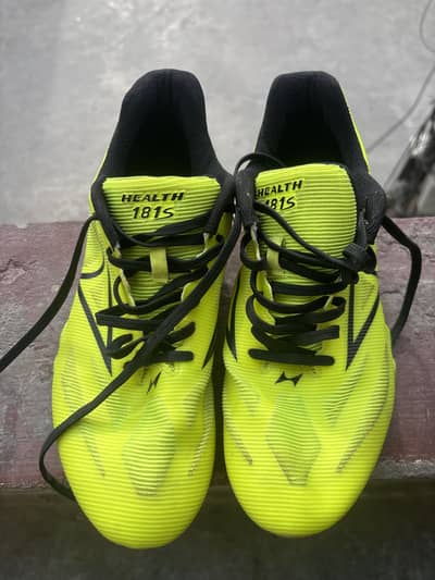 Health 181S Athletics Spikes | Sprint & Middle Distance Shoes