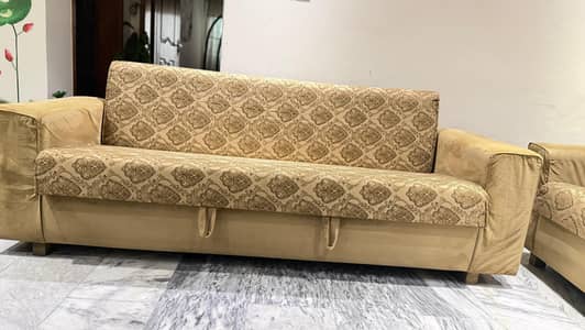 Beautiful 3 seater sofa come bed urgent sale