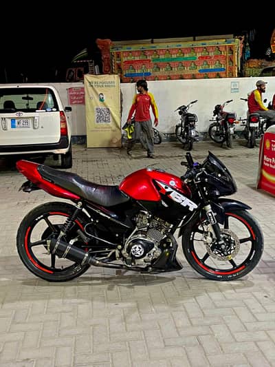 yamaha ybr moddified