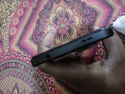 Redmi A3.4 Gb Raim 128 memory