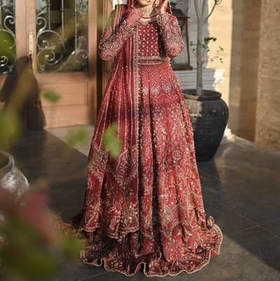 Bridal dress - BATIK STUDIO