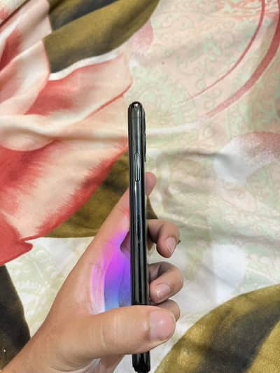 iPhone 11 Pro Max 256 gb Dual PTA approved