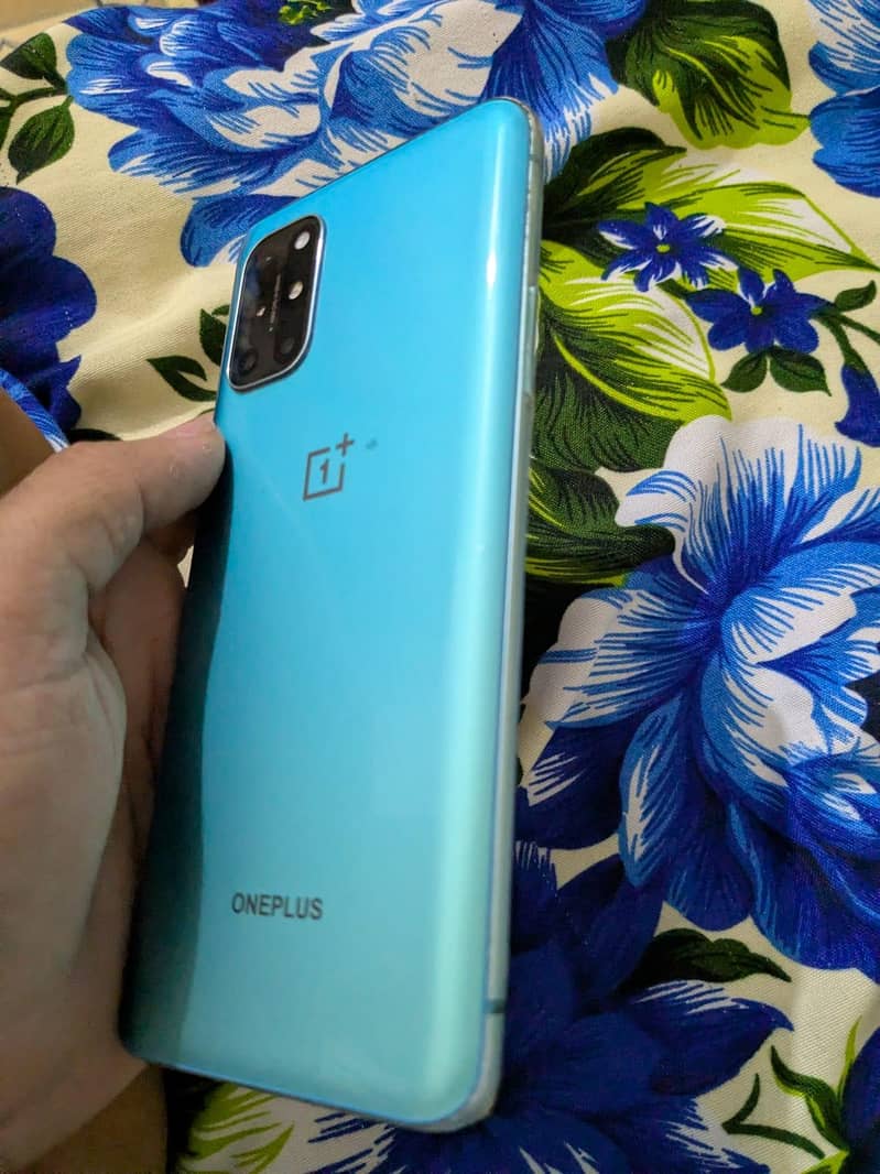 OnePlus 8t 1
