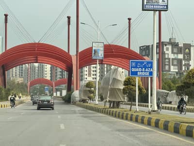 Urgent Sale 1 Kanal Possession Plot in Prime Block E Gulberg Residencia