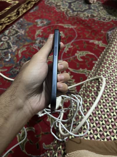 Iphone 15 pro jv sim tray variant