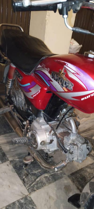 0.3. 4.4. 5.1. 5.0. 8.8. 2 first owner bike biometric available