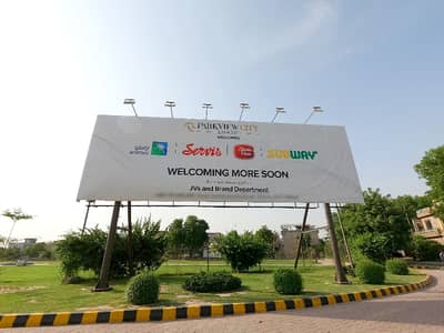 5 Marla Ideal Location Plot Available For Sale At Crystal Block