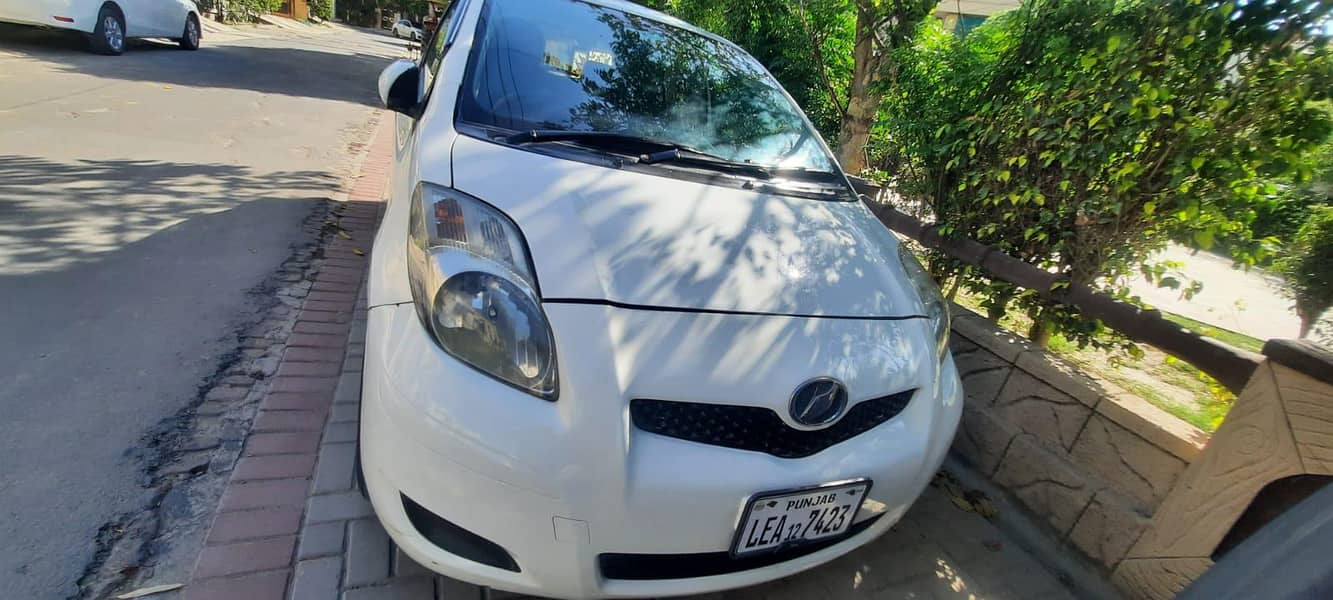 vitz 2008/12 13