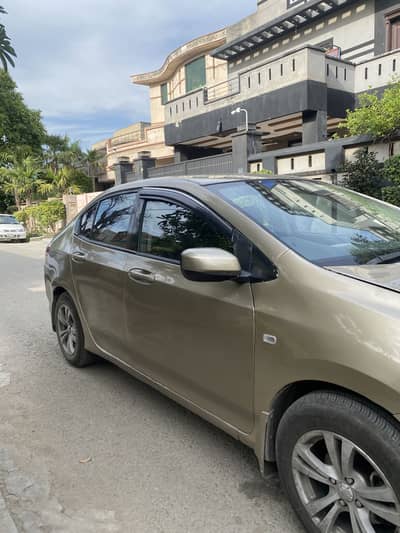 Honda city 1.3 manual golden color