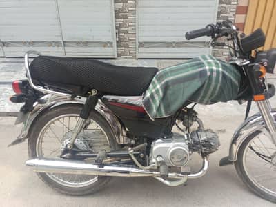 Honda CD70 2025 model All documents complete bio on spot 1 hand