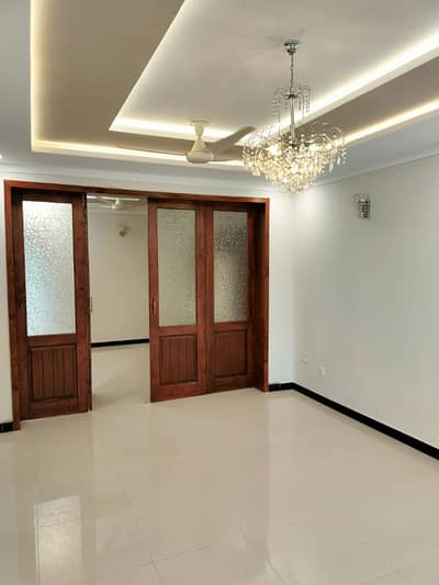 Renovated 40x80 Marble Flooring Double Storey House Available On Rent Located In I-8