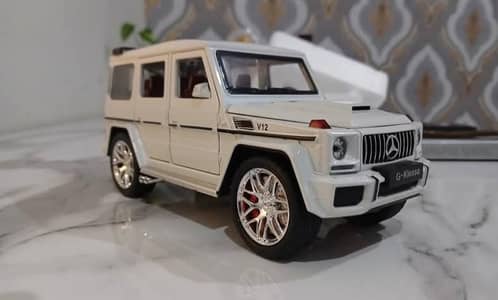 Diecast C -klessa Mercedez Benz AMG G-63 Car for sale