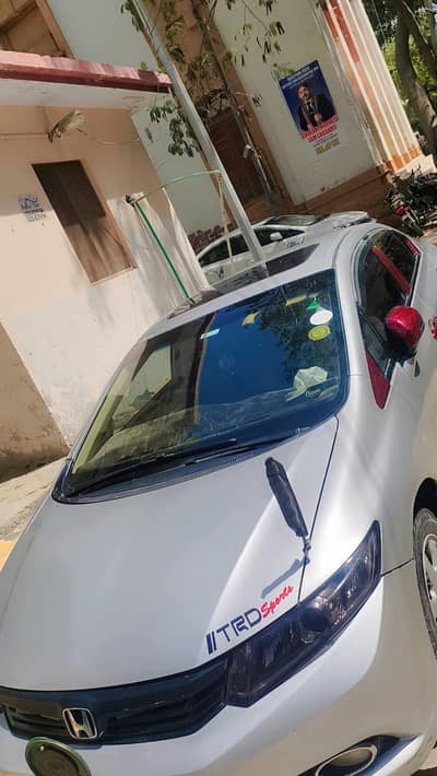 Honda Civic Rebirth 2013 Manual Full Optional