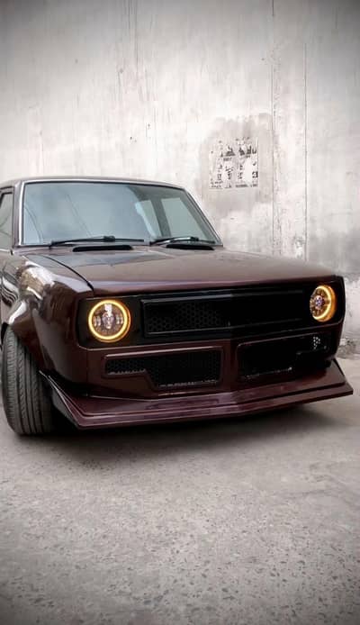 Toyota corolla 1972 full modified