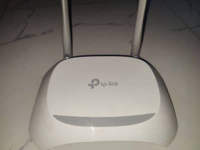 TP-Link TL-WR840N WiFi Router (Used for Sales