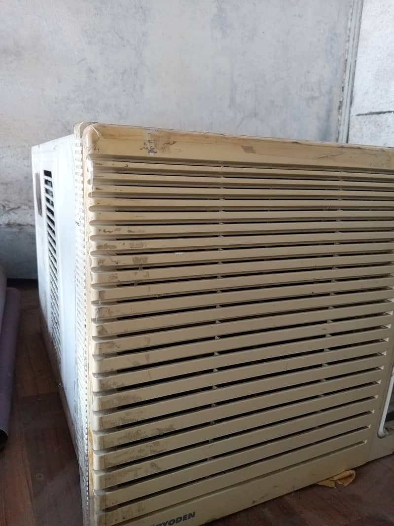 Window AC 1