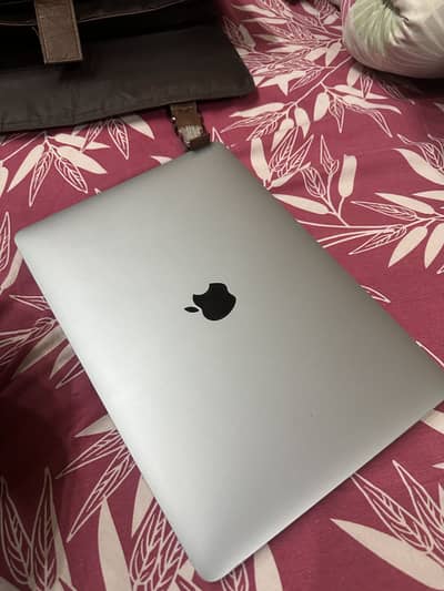 Mac book pro 2019 1TB