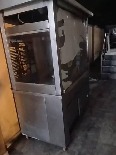 shorma burger ke liye cook chahye jo proper shorma burger bana leta ho