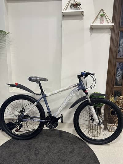 1 day used 03333999079