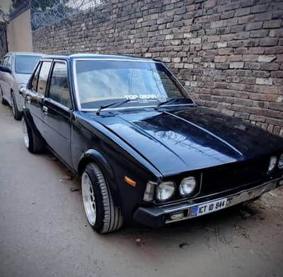 Corolla80
