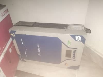 Fronus 6kw hybrid PV7000 inverter
