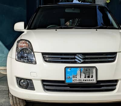 Swift 2019 DLX Navi | Genuine Paint | 40K KM