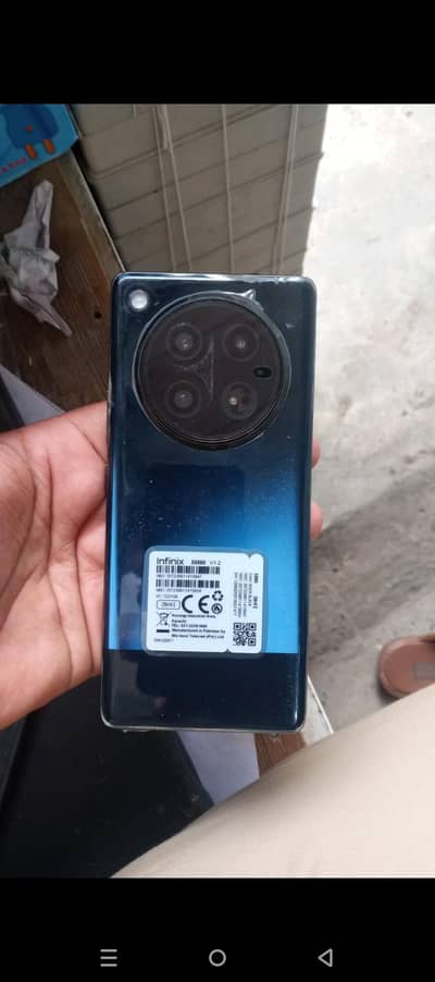 Infinix Zero 40 (10/10 Condition) – Like New, Only 4 Months Used