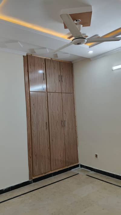 7 marla ground floor for rent