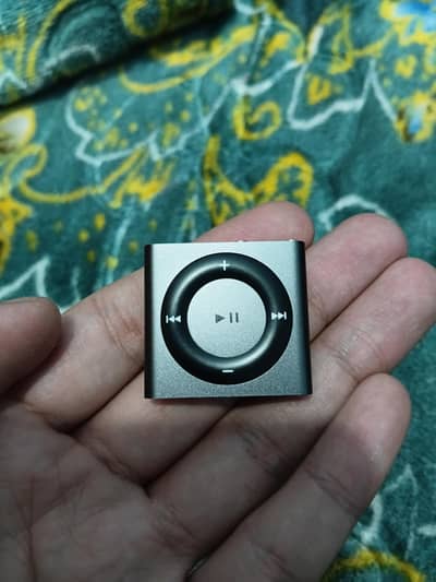 ipod shuffle 4th generation 2GB Grey