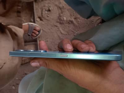 Infinix hot 60 pro urgent sale with box in 11month warranty available