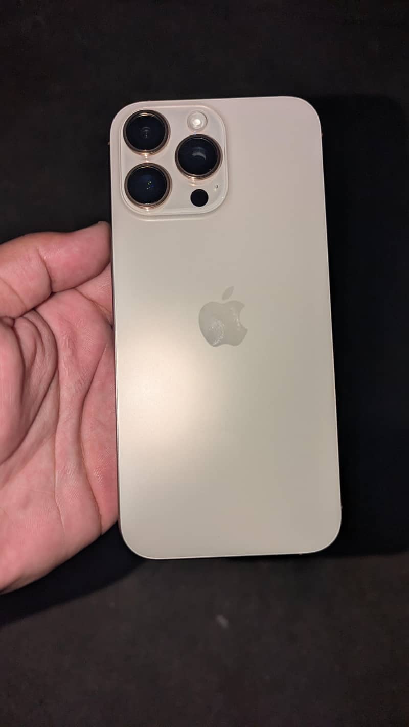 Iphone 16 pro max 0