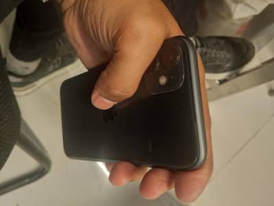 i phone 11 64 Gb jv condition 10/9