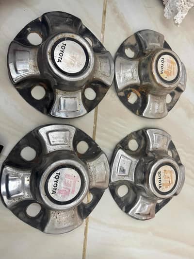 Toyota Corolla original hubs