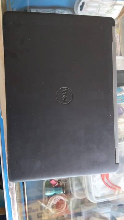 Dell laptop core 17-6th gen