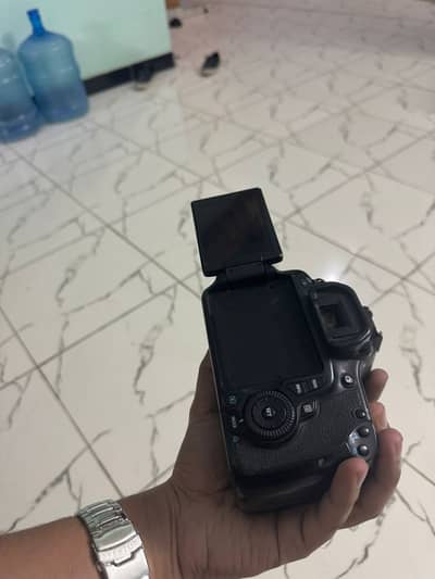 Canon 60D DSLR Camera 18-55 lens (urgent sale)