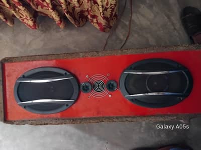 car speaker with box