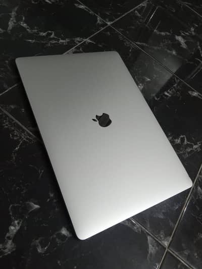 MacBook Pro 2019 – 16” ( 64/1TB )