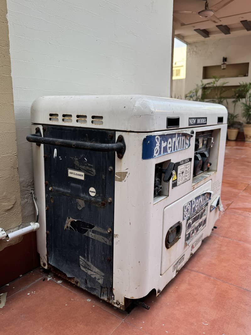 Used Generator 3