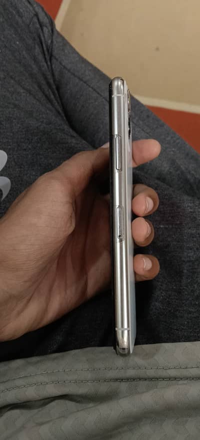 iPhone 11 pro pta prove