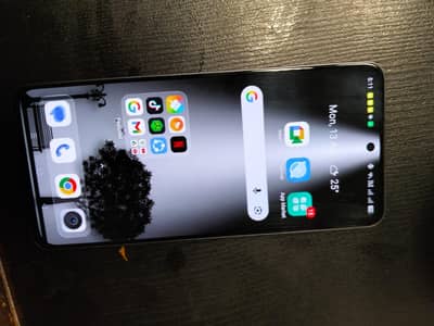 *Realme 13+ 5G 12GB/256GB 10/10 Condition PTA Approved With Box*