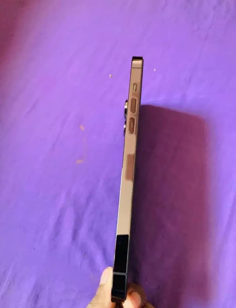 IPHONE 14 PRO MAX 2
