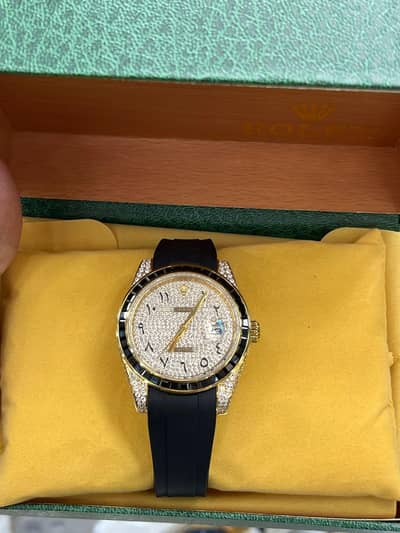 Luxury Gold Diamond Style Watch – Black Strap | Premium Look