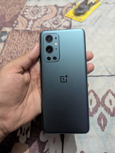 bilkul saaf condition Hain 12/256 hai