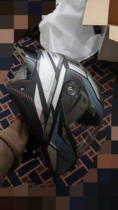 Buraaq m903  dot approved flipup helmet